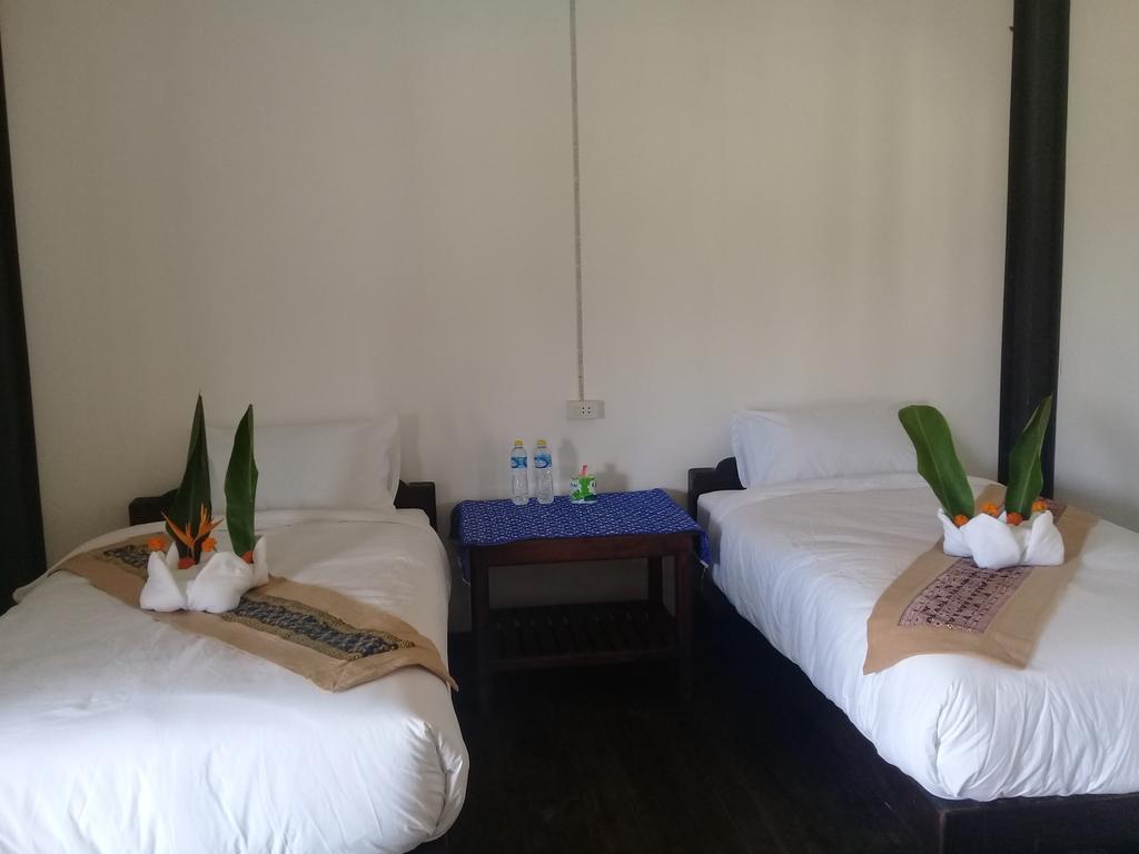Thongdam Guesthouse Ban O Экстерьер фото