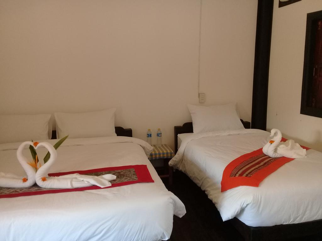 Thongdam Guesthouse Ban O Экстерьер фото